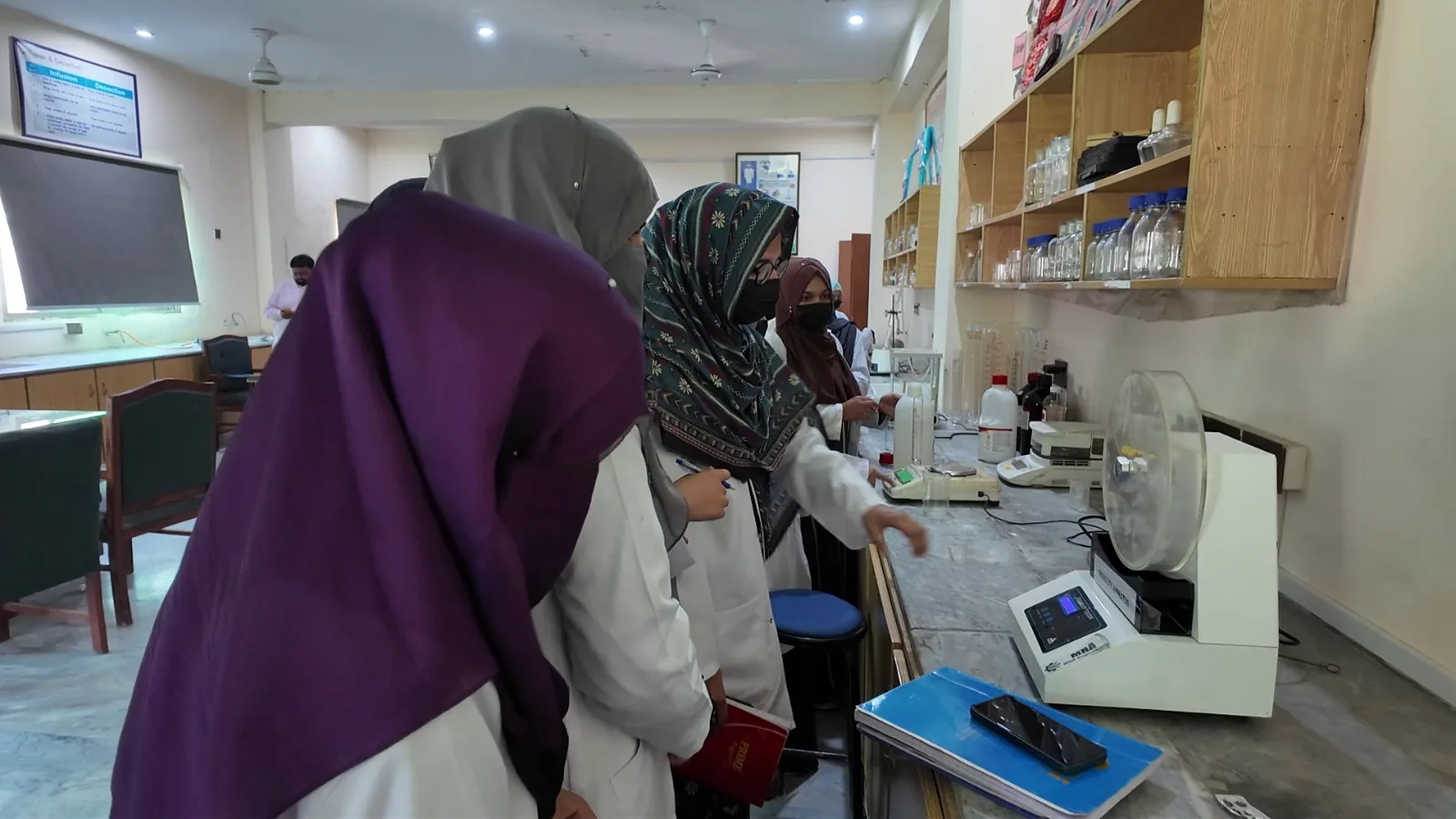 Pharmacy Lab 15